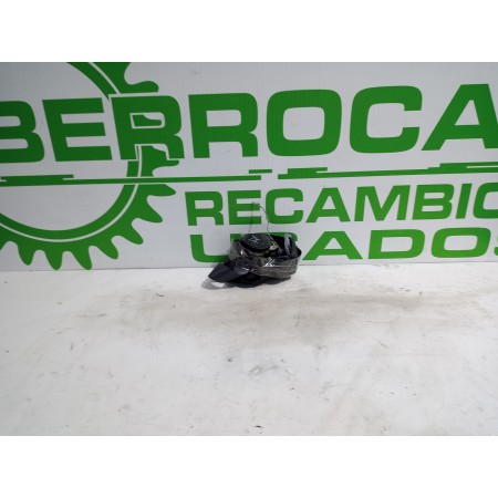 Recambio de cinturon seguridad trasero izquierdo para renault scenic ii 1.9 dci diesel referencia OEM IAM 8200309239  