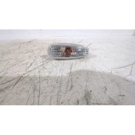 Recambio de piloto lateral izquierdo para kia cee´d hatchback (ed) 1.6 crdi 90 referencia OEM IAM 923033L100  