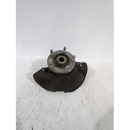 Recambio de mangueta delantera derecha para kia carens iii monospace (un) 2.0 crdi 140 referencia OEM IAM 517161D100  