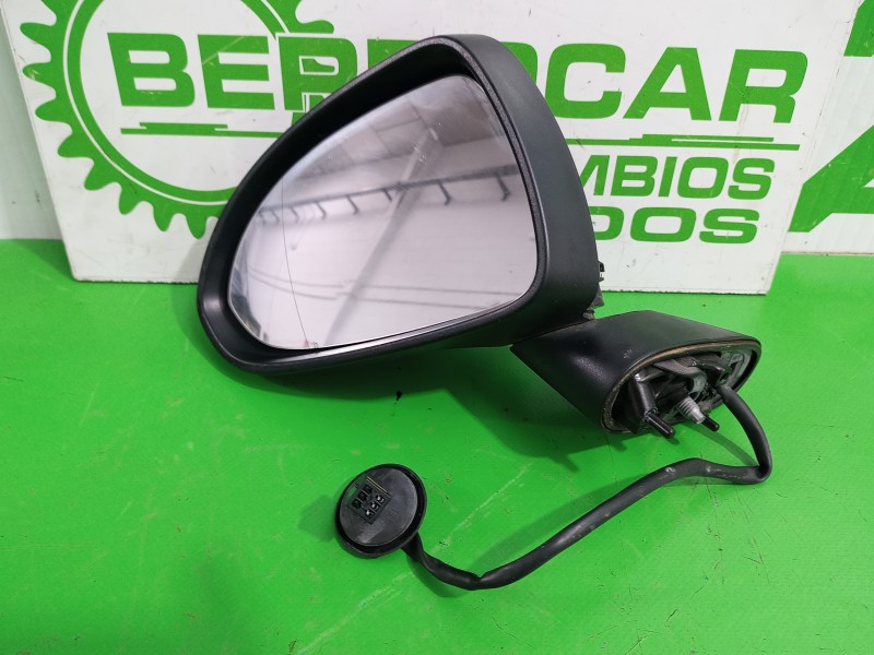 Recambio de retrovisor izquierdo para opel corsa e referencia OEM IAM 13318972  