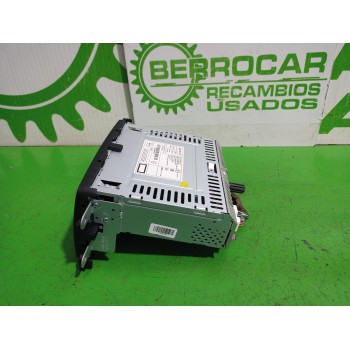 Recambio de sistema audio / radio cd para dacia sandero laureate referencia OEM IAM 281156864R  