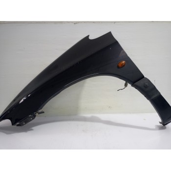 Recambio de aleta delantera izquierda para chrysler voyager (gs) 2.5 td family referencia OEM IAM 5018445AA  