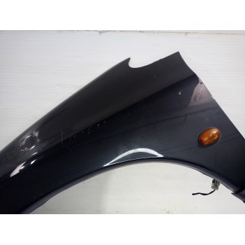 Recambio de aleta delantera izquierda para chrysler voyager (gs) 2.5 td family referencia OEM IAM 5018445AA  