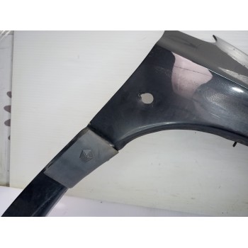 Recambio de aleta delantera derecha para chrysler voyager (gs) 2.5 td family referencia OEM IAM 04882292AA  