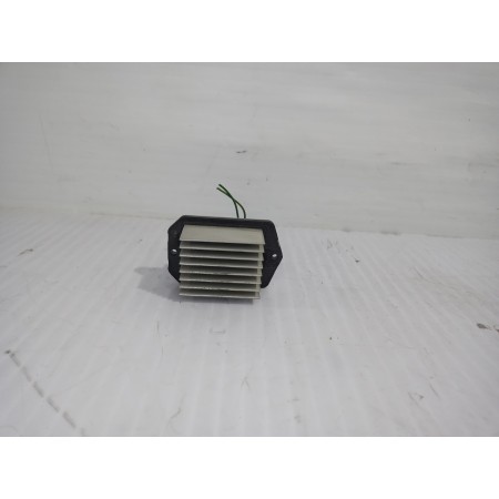 Recambio de resistencia calefaccion para land rover discovery 4 tdv6 hse referencia OEM IAM 0778000901  