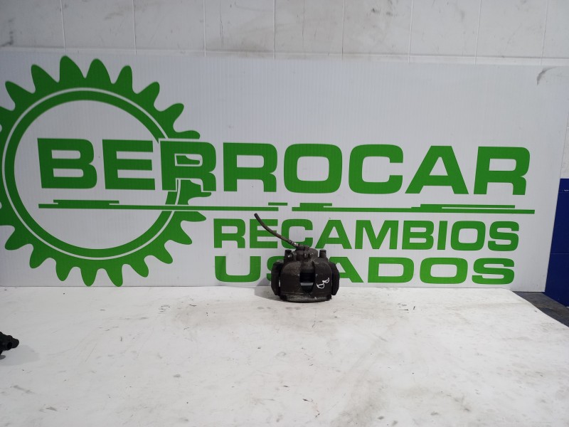 Recambio de pinza de freno delantera derecha para renault scenic ii 1.9 dci diesel referencia OEM IAM FN3-54  