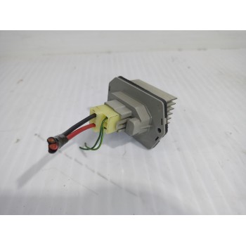 Recambio de resistencia calefaccion para land rover discovery 4 tdv6 hse referencia OEM IAM 0778000901  