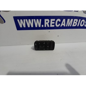 Recambio de mando elevalunas delantero izquierdo para opel vectra c caravan 2.2 16v dti cat (y 22 dtr / l50) referencia OEM IAM 