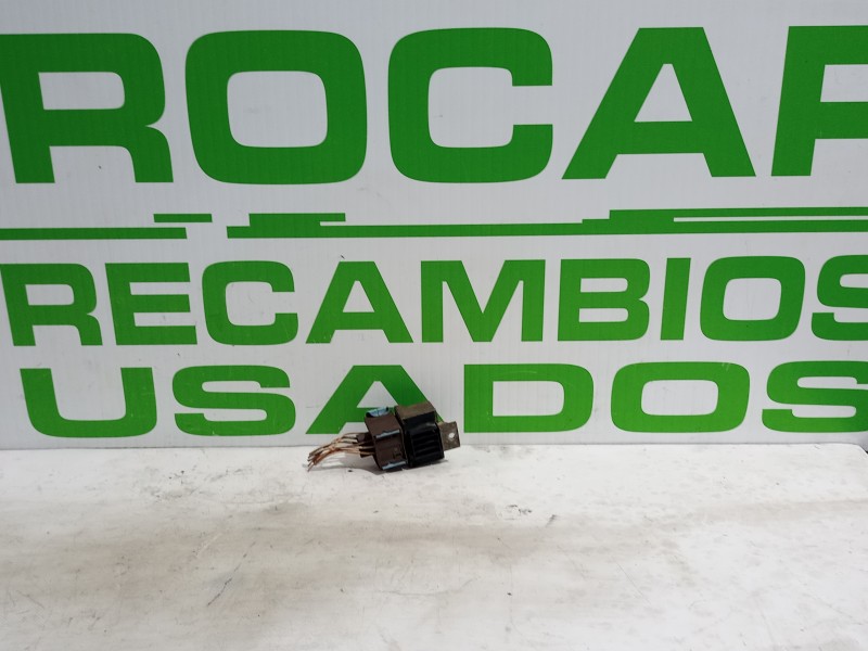 Recambio de caja precalentamiento para renault scenic ii 1.9 dci diesel referencia OEM IAM 9640469680  