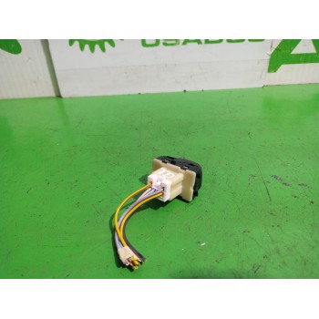 Recambio de mando elevalunas trasero derecho para dacia sandero laureate referencia OEM IAM 254214937R  