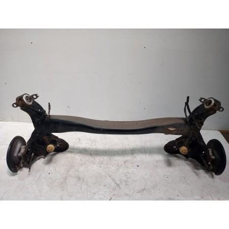 Recambio de puente trasero para opel grandland x design line referencia OEM IAM 1628561880  
