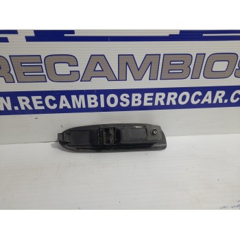 Recambio de mando elevalunas delantero izquierdo para renault clio ii fase ii (b/cb0) 1.2 referencia OEM IAM 8200084003  