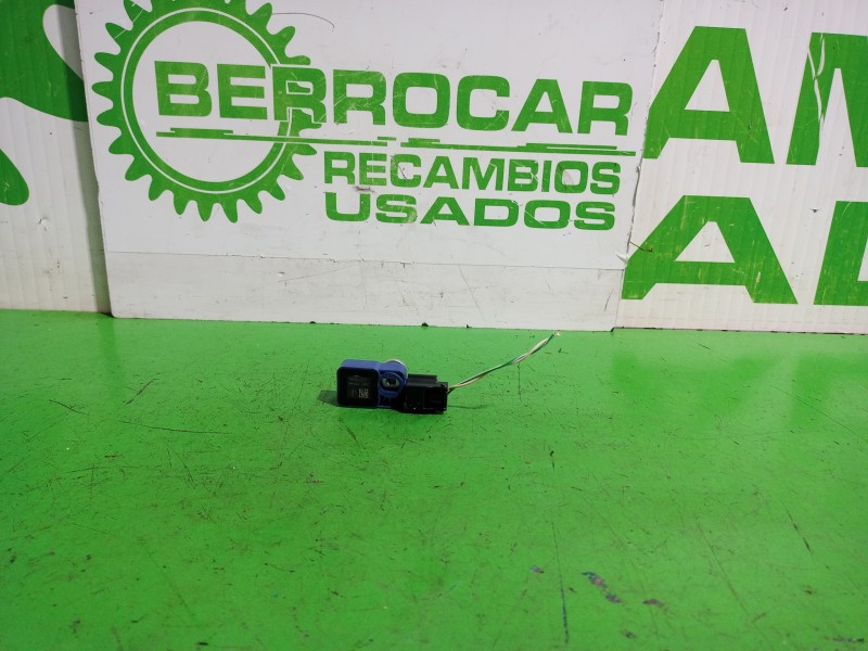 Recambio de sensor para dacia sandero laureate referencia OEM IAM 988304337R  