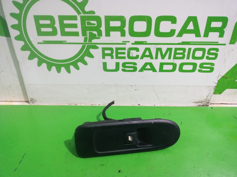 Recambio de mando elevalunas delantero derecho para peugeot 508 active referencia OEM IAM 98026388ZD  