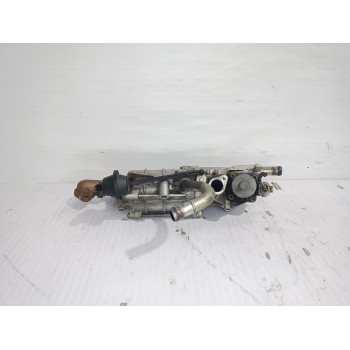 Recambio de valvula egr para land rover discovery 4 tdv6 hse referencia OEM IAM 9X2Q9U438CA  