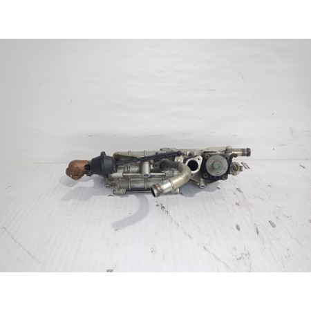 Recambio de valvula egr para land rover discovery 4 tdv6 hse referencia OEM IAM 9X2Q9U438CA  