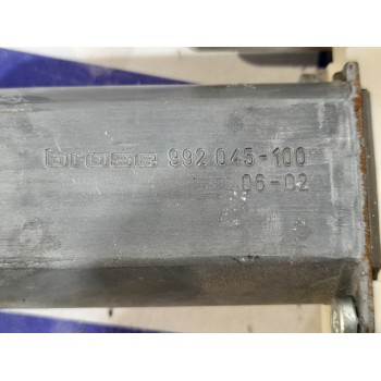 Recambio de elevalunas trasero derecho para toyota avensis berlina (t25) 2.2 d-4d cat referencia OEM IAM 89830-05100  