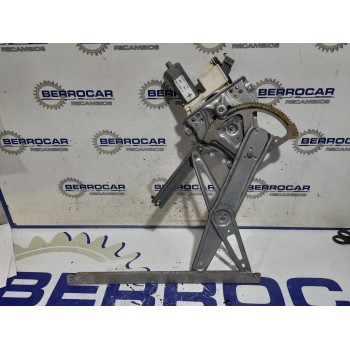 Recambio de elevalunas delantero derecho para toyota avensis berlina (t25) 2.2 d-4d cat referencia OEM IAM 69810-05050  