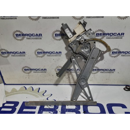 Recambio de elevalunas delantero derecho para toyota avensis berlina (t25) 2.2 d-4d cat referencia OEM IAM 69810-05050  