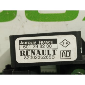 Recambio de sensor para renault scenic ii 1.6 16v referencia OEM IAM 8200236286B  