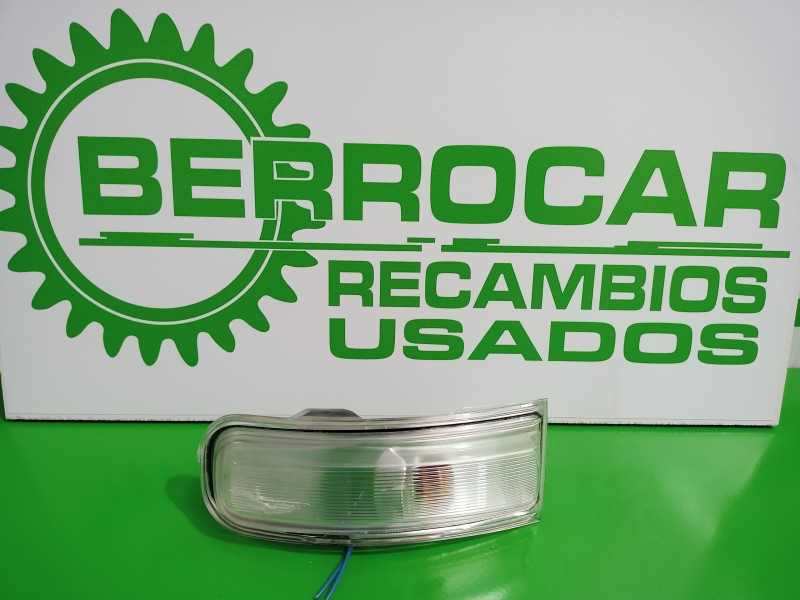Recambio de piloto intermitente izquierdo para jeep renegade referencia OEM IAM 21293029  