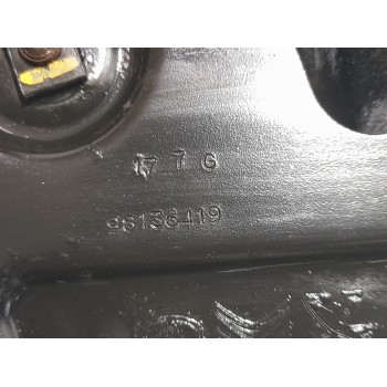 Recambio de mangueta delantera izquierda para peugeot expert furgón 1.6 blue-hdi fap referencia OEM IAM 98136419  