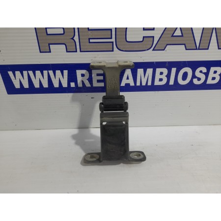 Recambio de bisagras para renault kangoo 1.5 dci diesel fap referencia OEM IAM KU4674A  