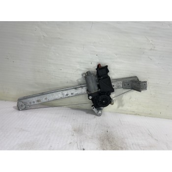 ELEVALUNAS TRASERO DERECHO A1687301046 