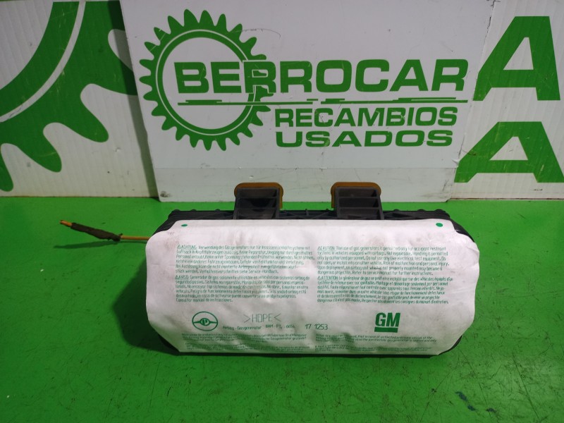Recambio de airbag delantero derecho para opel zafira a elegance referencia OEM IAM 90561101  