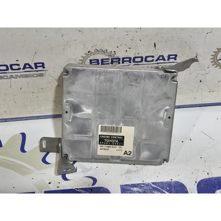 Recambio de centralita motor uce para toyota avensis berlina (t25) 2.2 d-4d cat referencia OEM IAM 8966105A21  