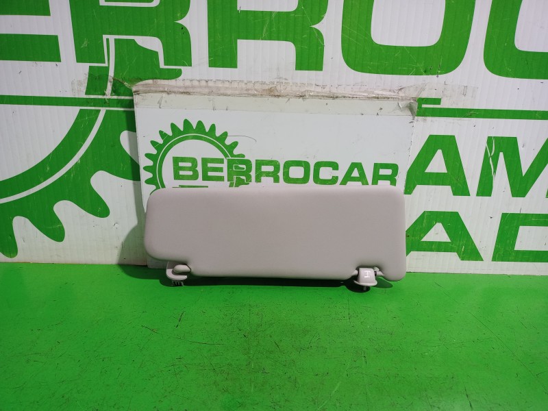 Recambio de parasol izquierdo para dacia sandero laureate referencia OEM IAM 964012342R  