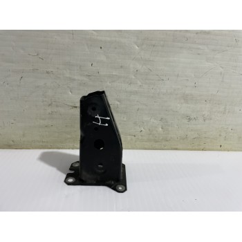 PUNTERA DELANTERA IZQUIERDA DE PARAGOLPES KDY03488Y 