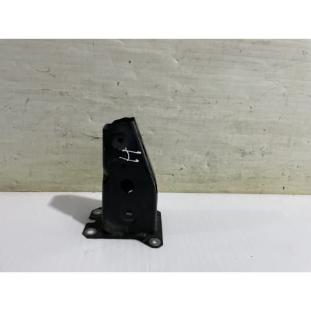 Recambio de puntera delantera izquierda de paragolpes para mazda 3 lim. () center-line referencia OEM IAM KDY03488Y  