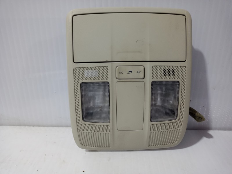 Recambio de luz interior para mazda 3 lim. () center-line referencia OEM IAM KD4569971  