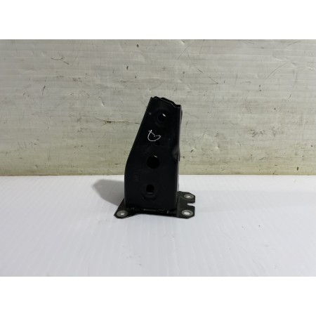 Recambio de puntera delantera derecha de paragolpes para mazda 3 lim. () center-line referencia OEM IAM KDY03488X  