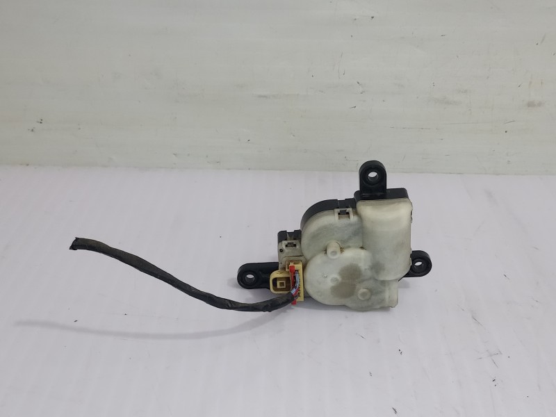 Recambio de motor apertura trampilla para chrysler voyager (gs) 2.5 td family referencia OEM IAM 58024E  