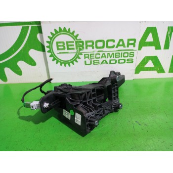 Recambio de pedal embrague para dacia sandero laureate referencia OEM IAM 465038135R / 8201298901  