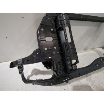 Recambio de panel frontal para kia carens iii monospace (un) 2.0 crdi 140 referencia OEM IAM 641101D000  