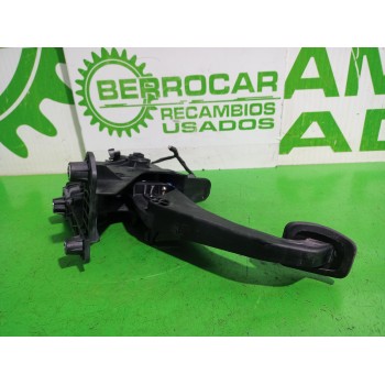 Recambio de pedal embrague para dacia sandero laureate referencia OEM IAM 465038135R / 8201298901  