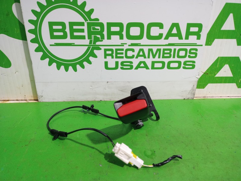 Recambio de enganche cinturon trasero derecho para peugeot 508 active referencia OEM IAM 6163908A  