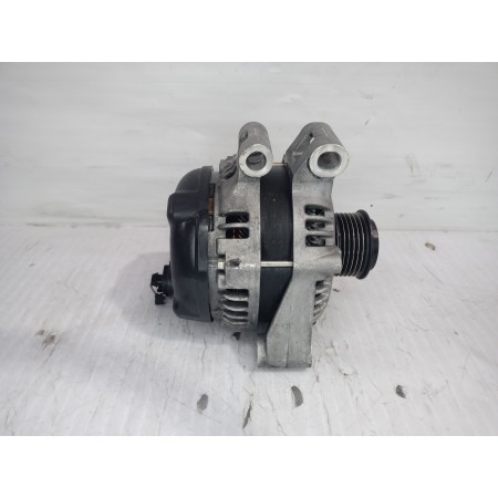 Recambio de alternador para land rover discovery 4 tdv6 hse referencia OEM IAM AH2210300AE  