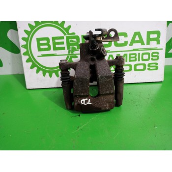 Recambio de pinza de freno trasera derecha para renault scenic ii 1.6 16v referencia OEM IAM 7701208257  