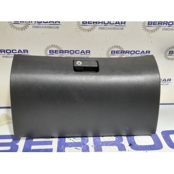 Recambio de guantera para toyota avensis berlina (t25) 2.2 d-4d cat referencia OEM IAM 5555005070  
