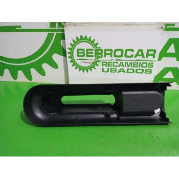 Recambio de moldura para ford fiesta (cbk) ambiente referencia OEM IAM 2S6XA044C82 / 1566054  