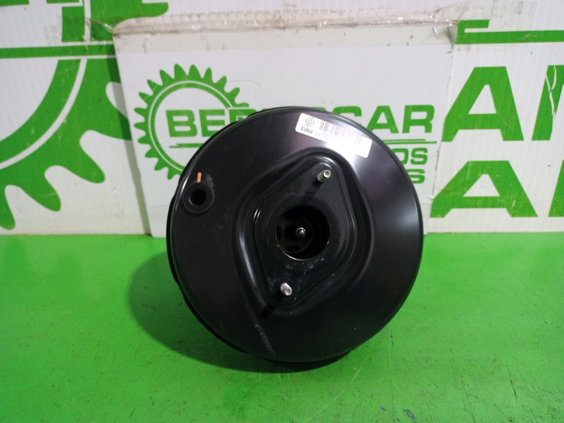 Recambio de servofreno para dacia sandero laureate referencia OEM IAM 472103298R  