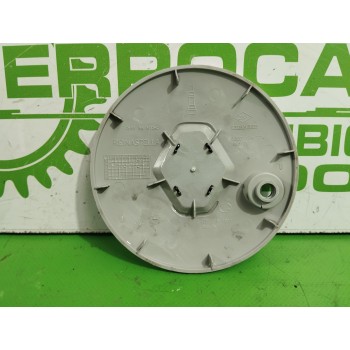 Recambio de tapacubos para renault scenic ii 1.6 16v referencia OEM IAM 8200134774  