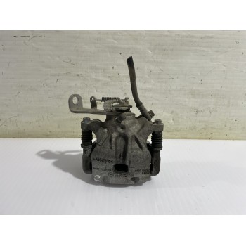 PINZA DE FRENO TRASERA IZQUIERDA B4Y72699ZA 