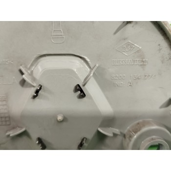 Recambio de tapacubos para renault scenic ii 1.6 16v referencia OEM IAM 8200134774  