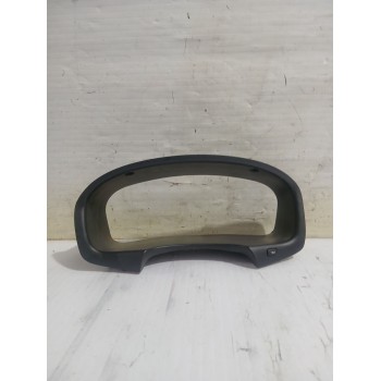 Recambio de moldura para kia carens iii monospace (un) 2.0 crdi 140 referencia OEM IAM 848301D000  