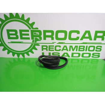 Recambio de gomas contorno puerta para renault scenic ii 1.9 dci diesel referencia OEM IAM 8200077500  